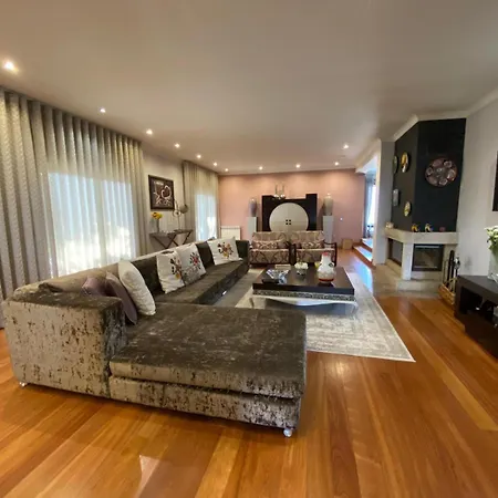 Camelias Casa De Charme Varzielas