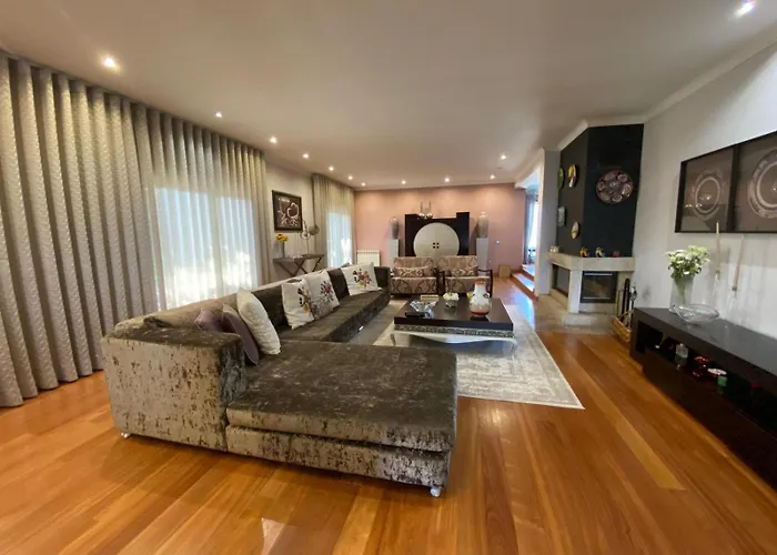 Camelias Casa De Charme Varzielas